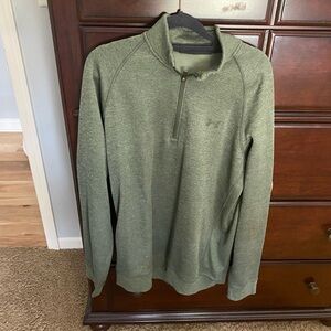 Under Armour Men’s 1/4 Zip Performance Sweater size xl - Olive Green